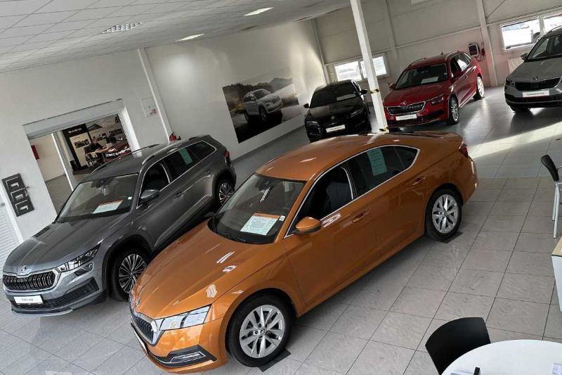 Hledáte skladová auta ihned k odběru v Plzni? AUTO CB vám je nabízí bez čekání Hledáte skladová auta ihned k odběru v Plzni? AUTO CB vám je nabízí bez čekání