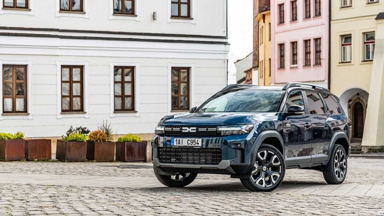 Nová Dacia Bigster s hybridem G-140: dostupná, úsporná, skladem Nová Dacia Bigster s hybridem G-140: dostupná, úsporná, skladem