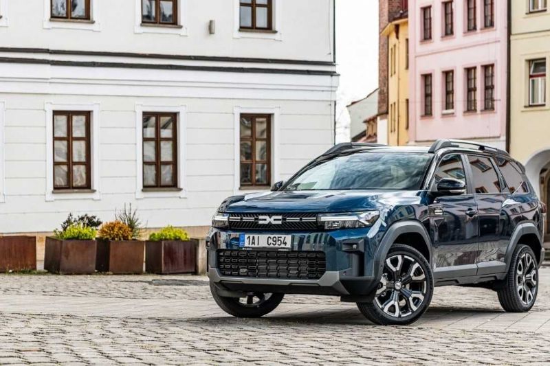 Nová Dacia Bigster s hybridem G-140: dostupná, úsporná, skladem Nová Dacia Bigster s hybridem G-140: dostupná, úsporná, skladem